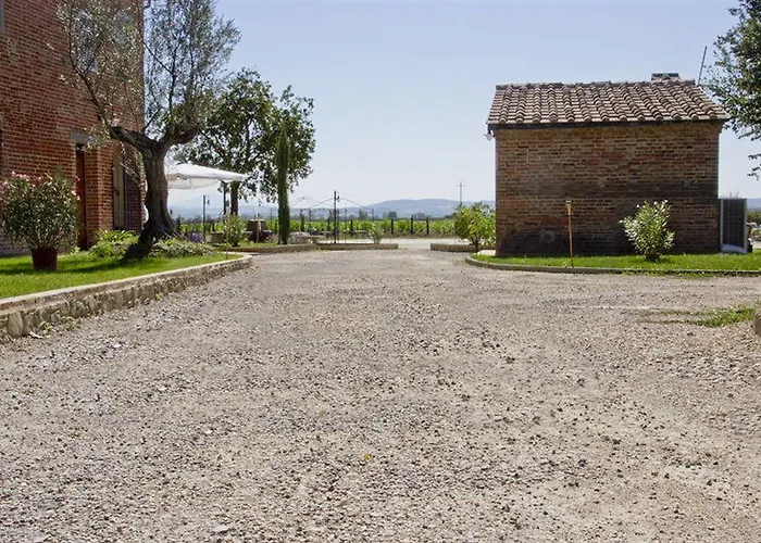 Relais La Leopolda Bed & Breakfast 3*