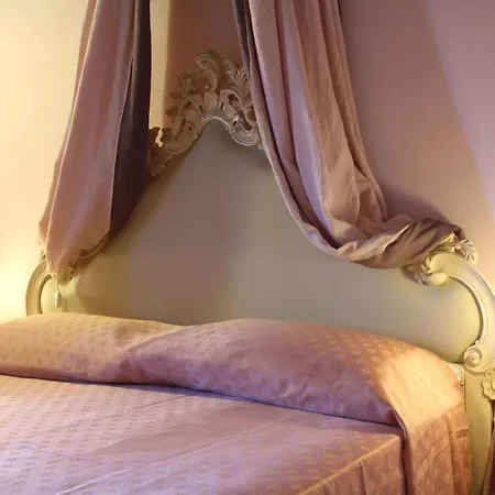 فندق مبيت وإفطار Relais La Leopolda كورتونا